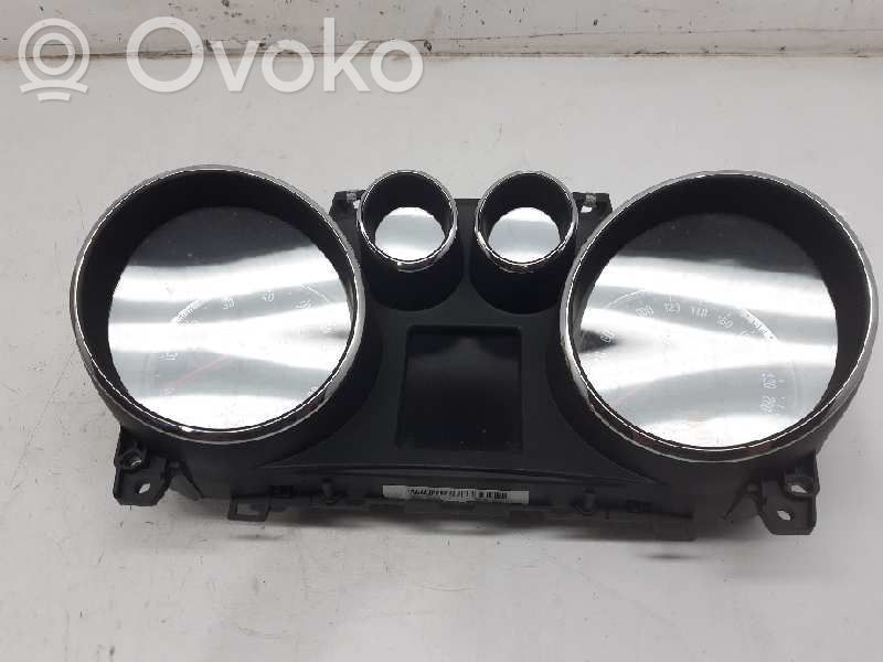 Opel Mokka Speedometer (instrument cluster) 