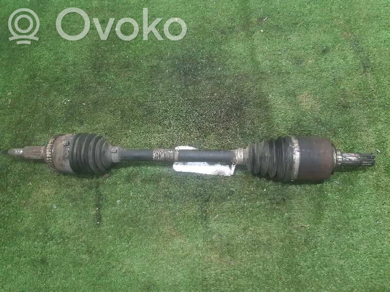 Suzuki Swift I Etuvetoakseli 
