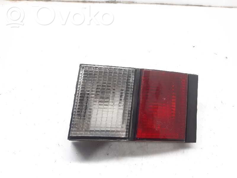 Rover 820 - 825 - 827 Feux arrière sur hayon