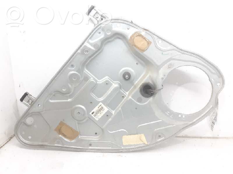 Regulador manual de la ventanilla trasera   4M51A045H23B