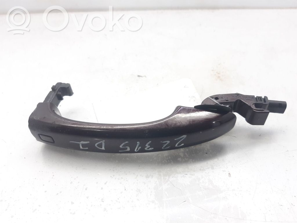 Manecilla externa puerta delantera   8T0837205A