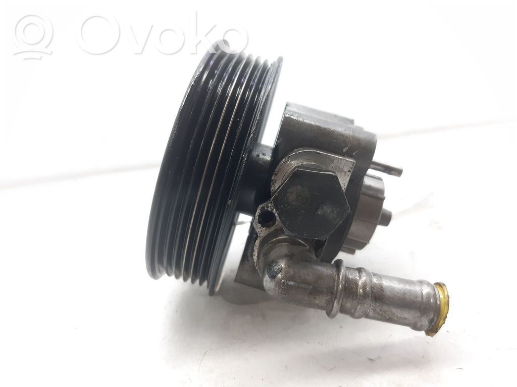 Opel Vectra B Power steering pump 