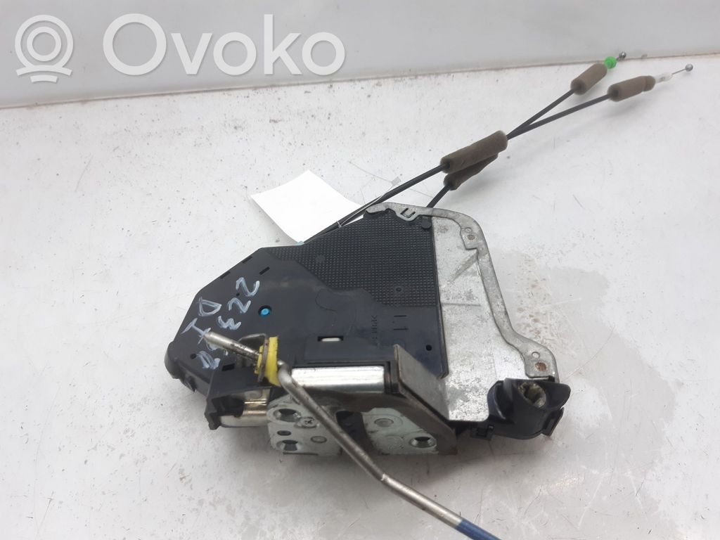 Etuoven lukko   6904053100