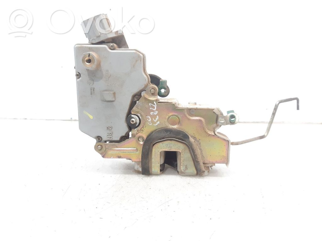 Nissan Primera Zamek drzwi przednich 