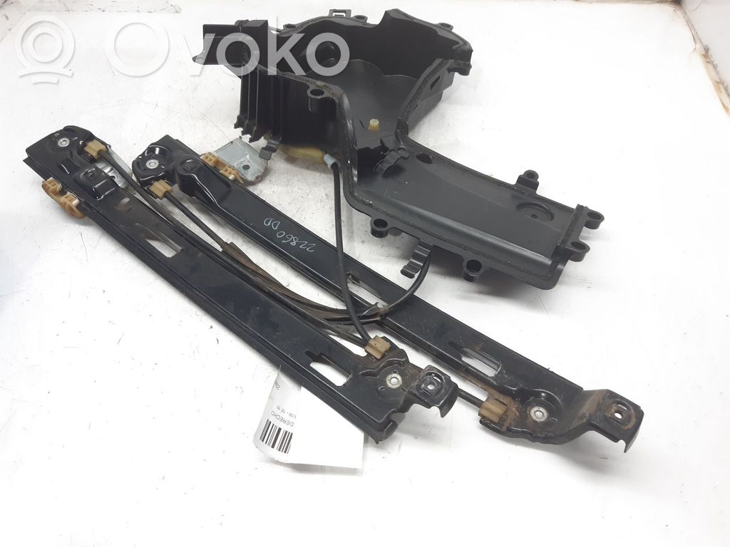 Seat Leon (1P) Alzacristalli della portiera anteriore con motorino