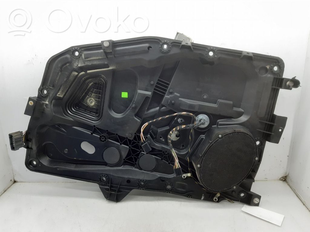 Ford Fiesta Elektryczny podnośnik szyby drzwi przednich 