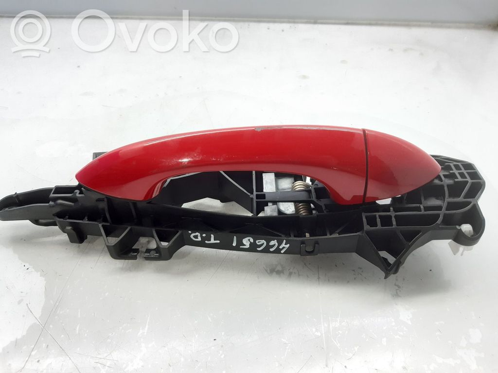 Opel Astra K Takaoven ulkokahva 
