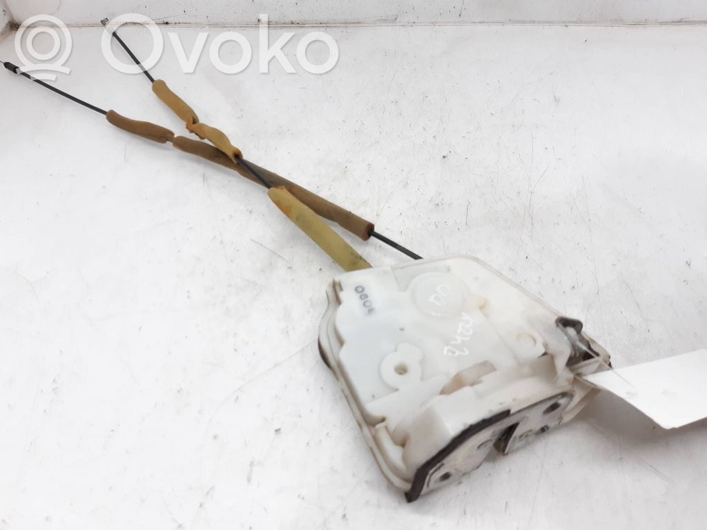 Mazda 2 Durų spyna (dvidurio) 