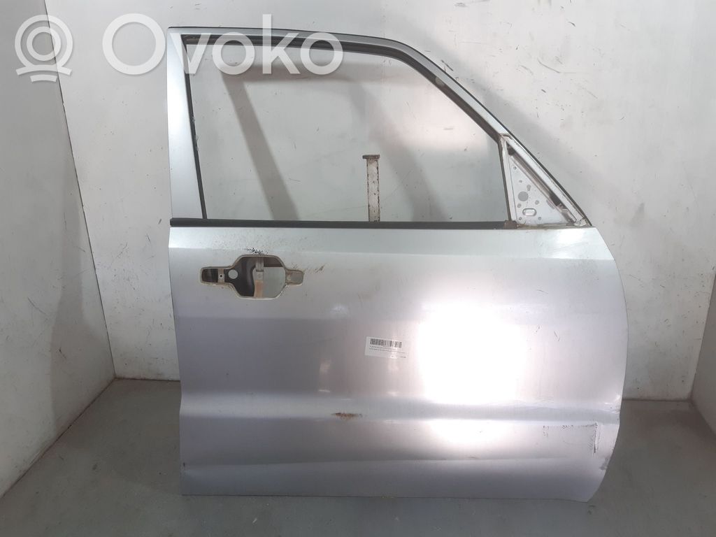 Mitsubishi Montero Puerta delantera 