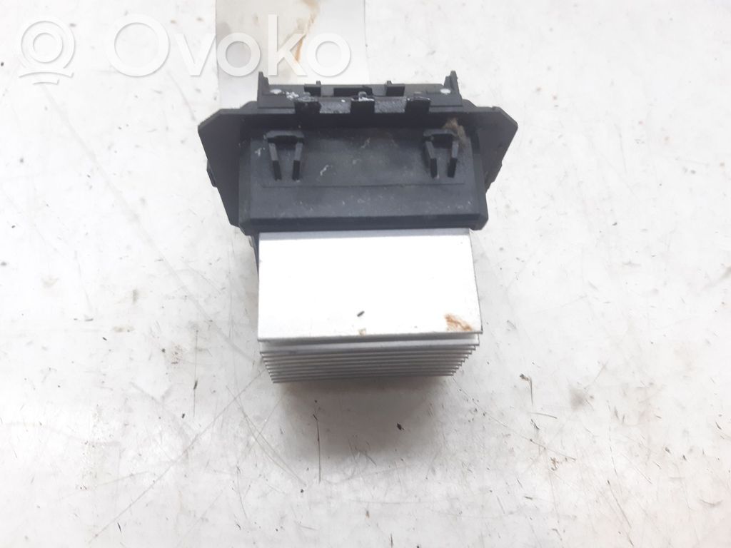 Peugeot 208 I Rezystor / Opornik dmuchawy nawiewu 