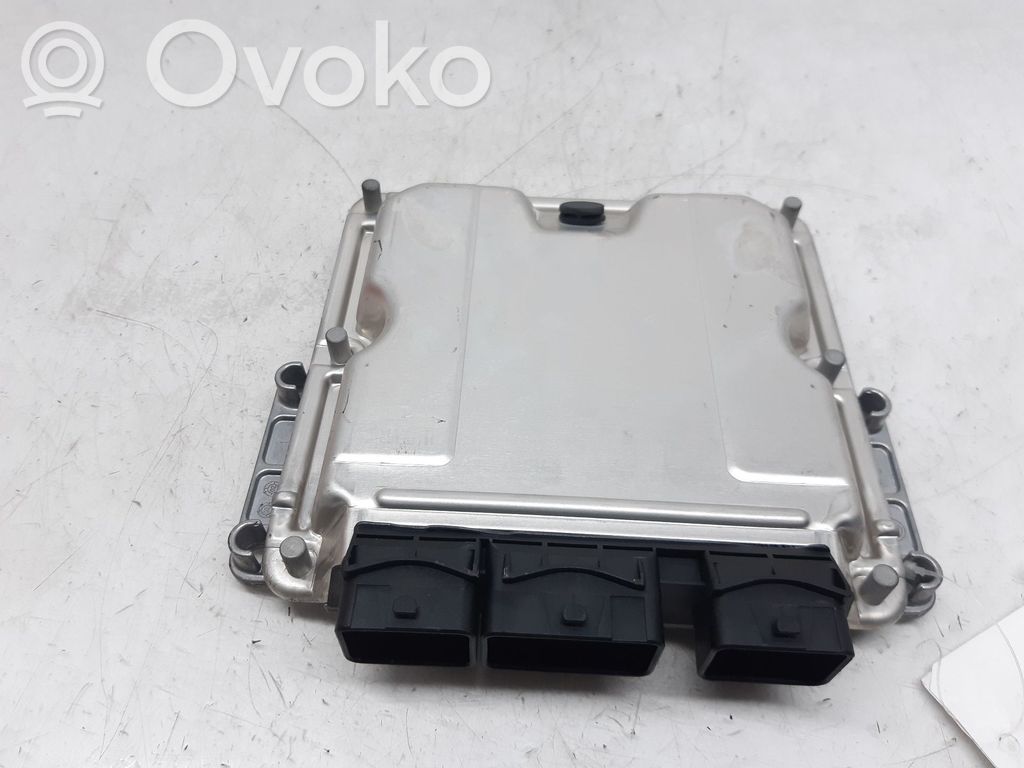 Unidad de control/módulo del motor   9652183880