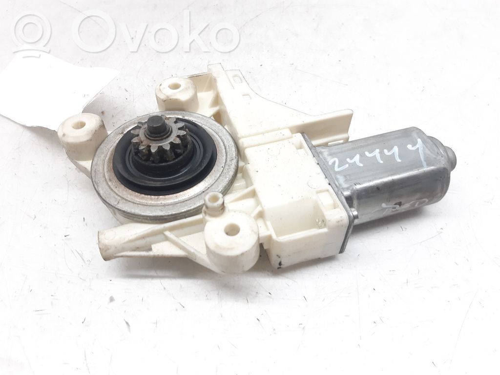 Ford Focus C-MAX Front door window regulator motor 