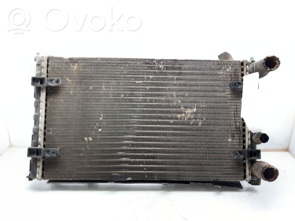 Volkswagen Caddy Radiator lichid răcire 
