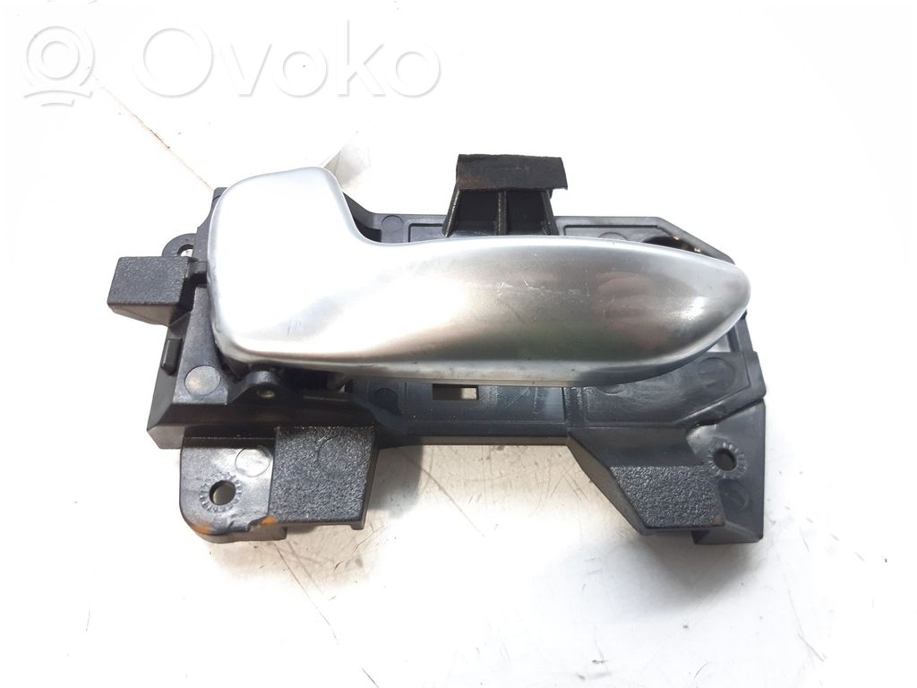 Manecilla interna puerta trasera   82613RP000