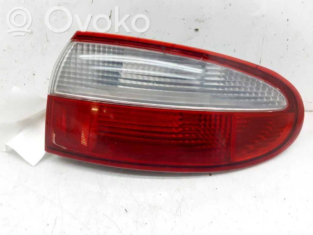 Daewoo Lanos Luci posteriori 