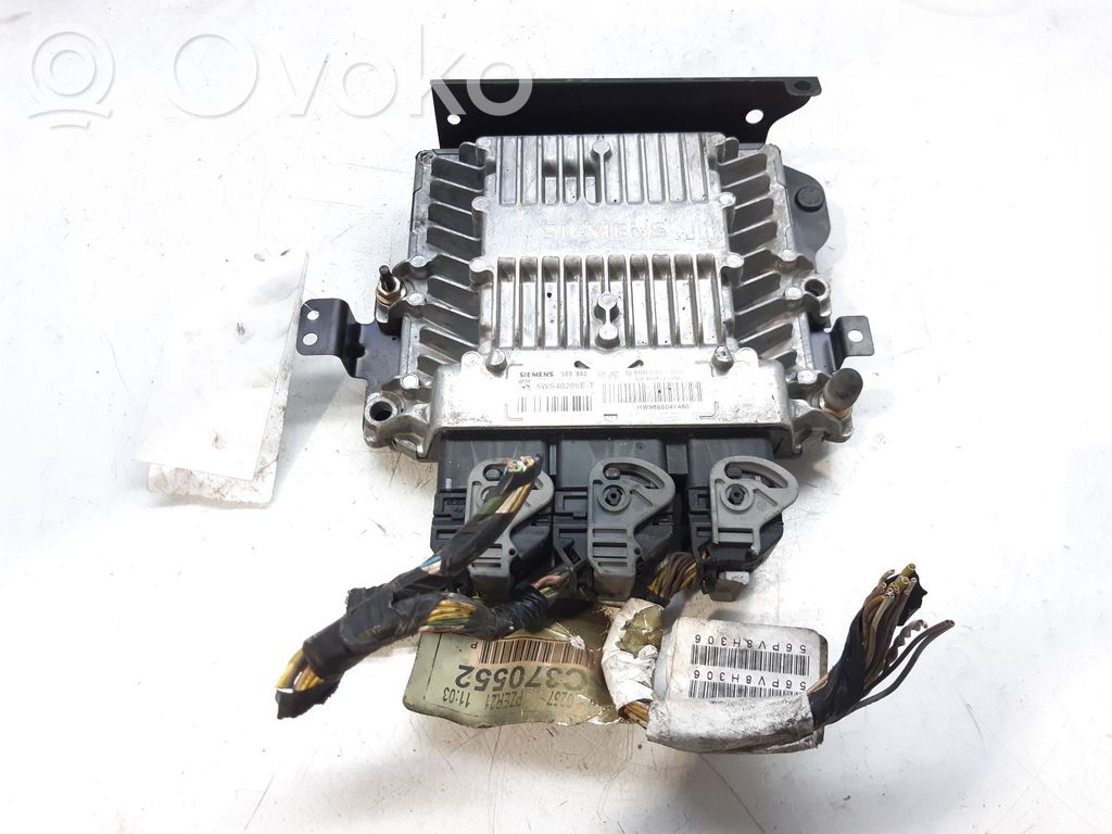 Peugeot 407 Engine control unit/module 