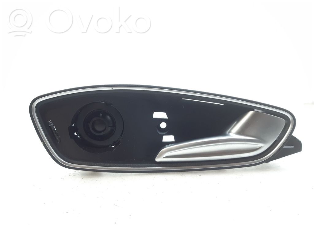 Manecilla interna puerta trasera   8X4839020C