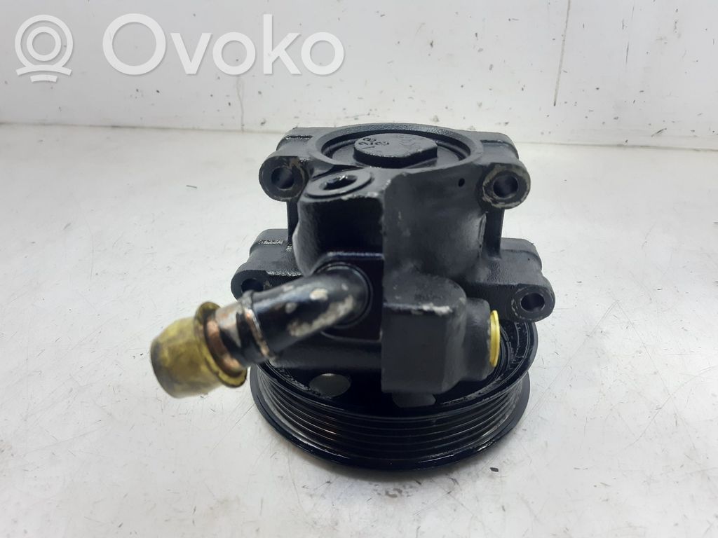 Ford Focus Power steering pump 