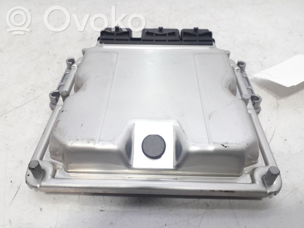 Unidad de control/módulo del motor   9652183880