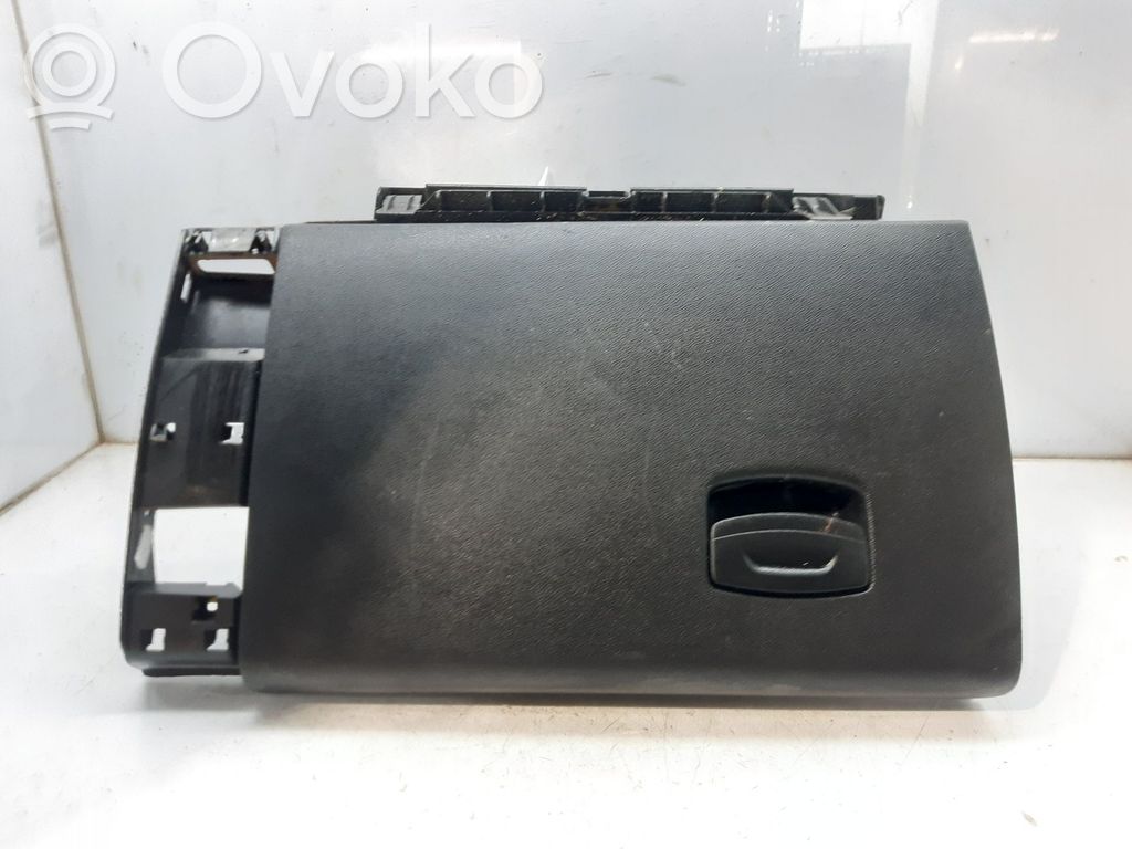 Guantera   685002635R
