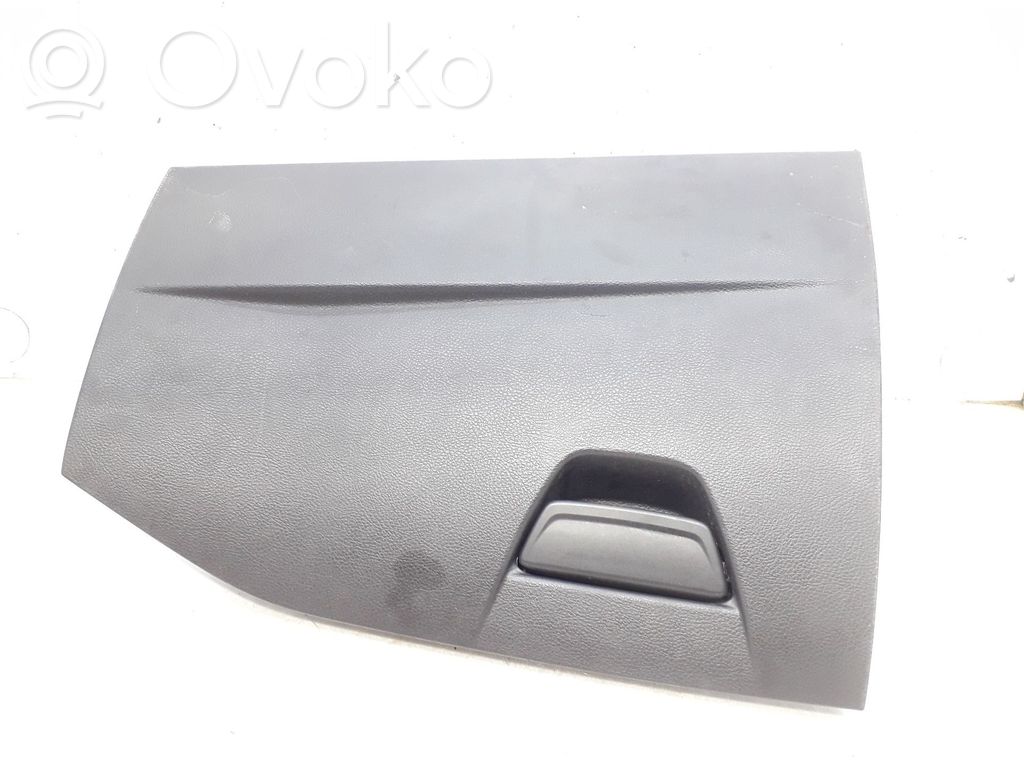 Ford Focus Handschuhfach 