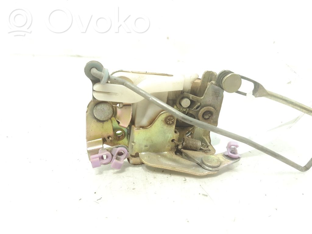 Opel Frontera A Etuoven lukko 