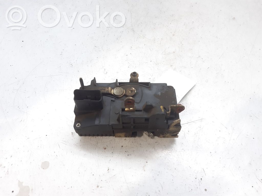 Cerradura de puerta delantera   9135J4