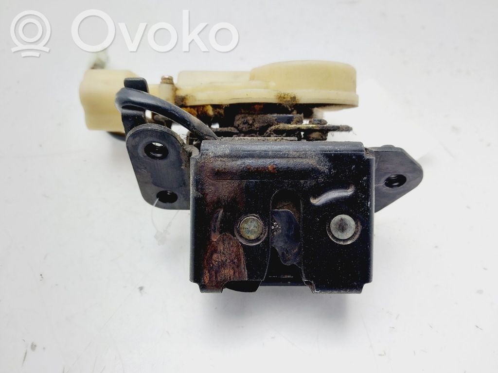 Mazda 323 Tailgate lock latch 