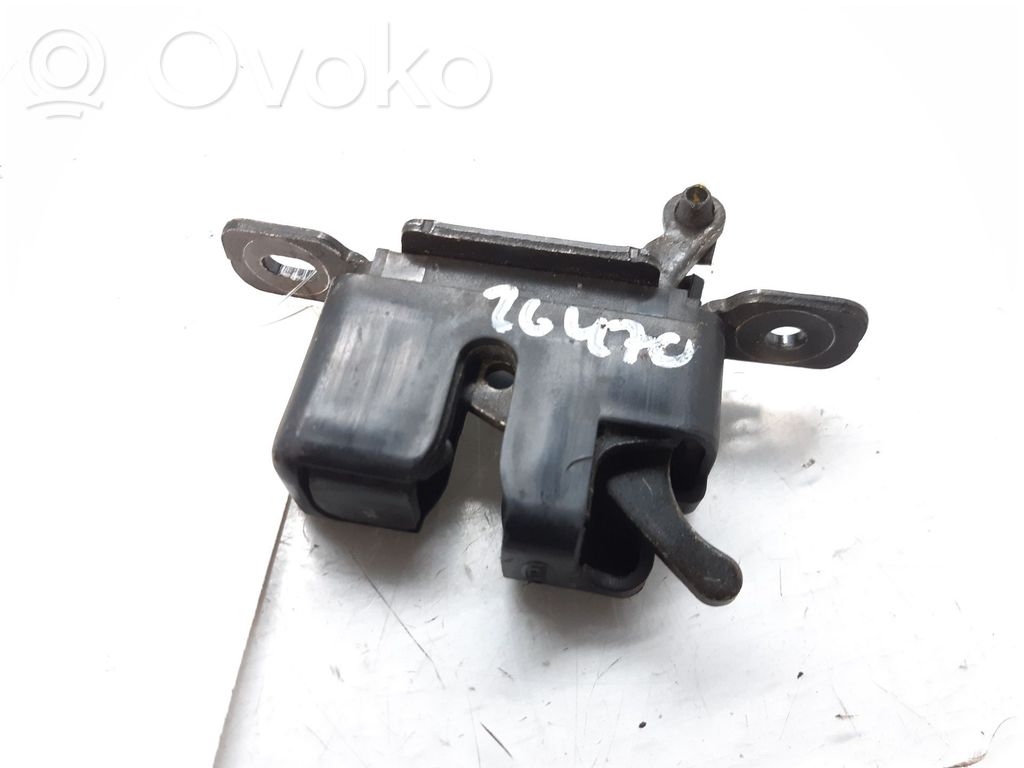 Tailgate lock latch   81230FD000