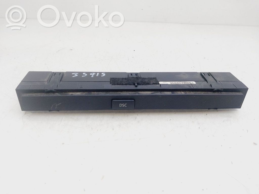 Multifunctional control switch/knob   6933529