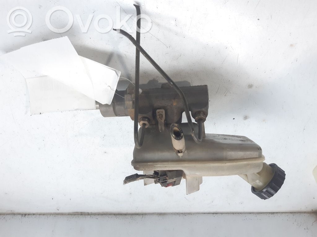 Ford Transit Pääjarrusylinteri 