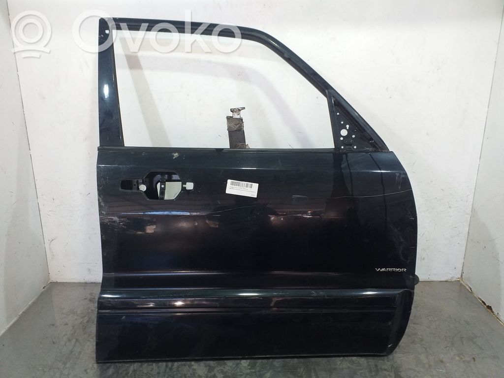 Mitsubishi Montero Puerta delantera 