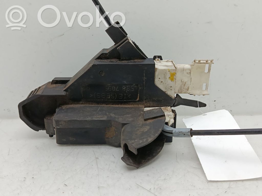 Citroen C4 I Etuoven lukko 