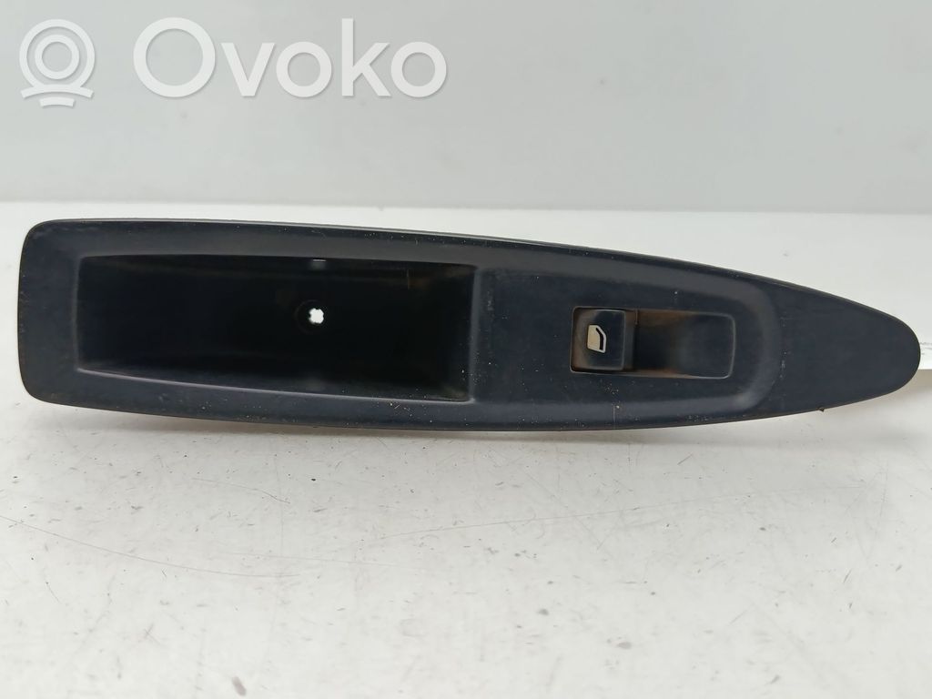 Citroen C4 I Interruptor del elevalunas eléctrico 
