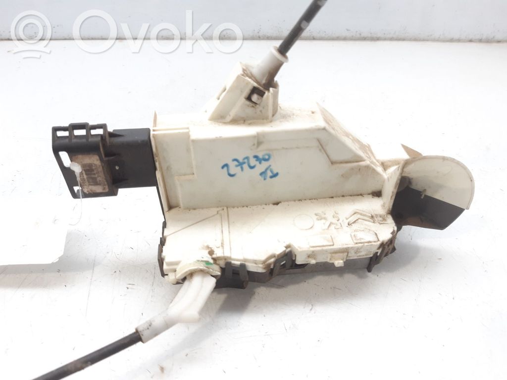 Citroen C3 Priekinė durų spyna 