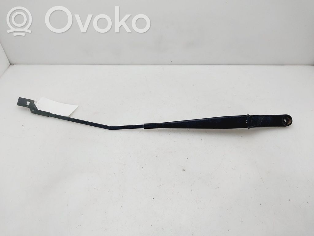 Volkswagen Golf V Ramię wycieraczki szyby przedniej / czołowej 