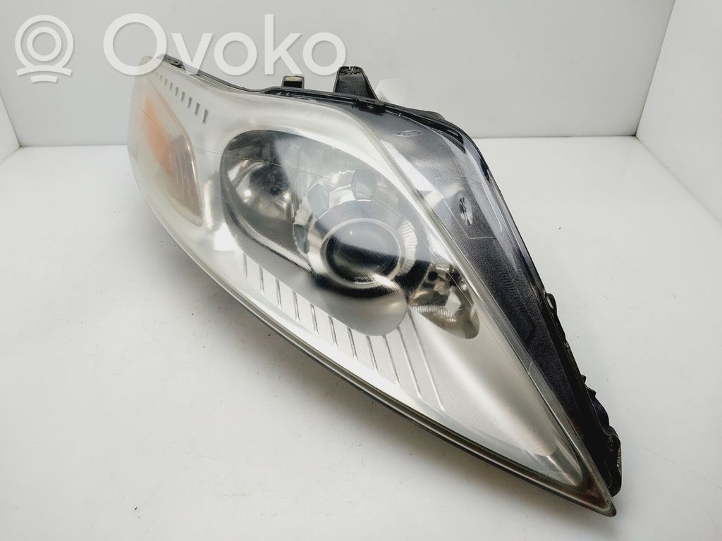 Ford Mondeo MK IV Lampa przednia 