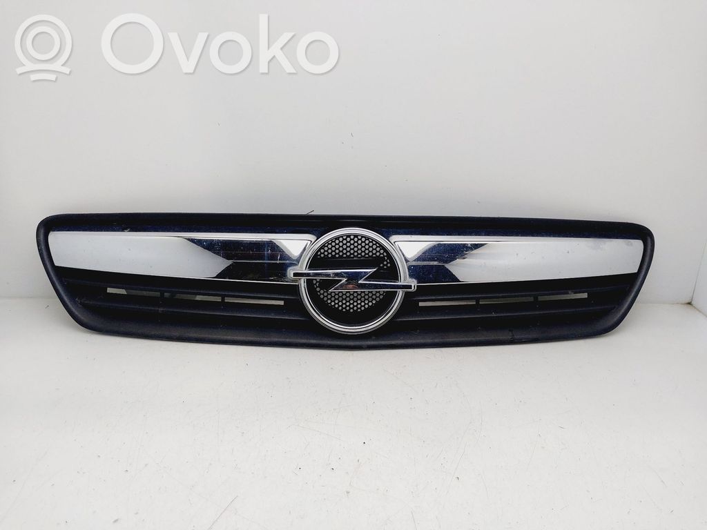 Opel Meriva A Etusäleikkö 
