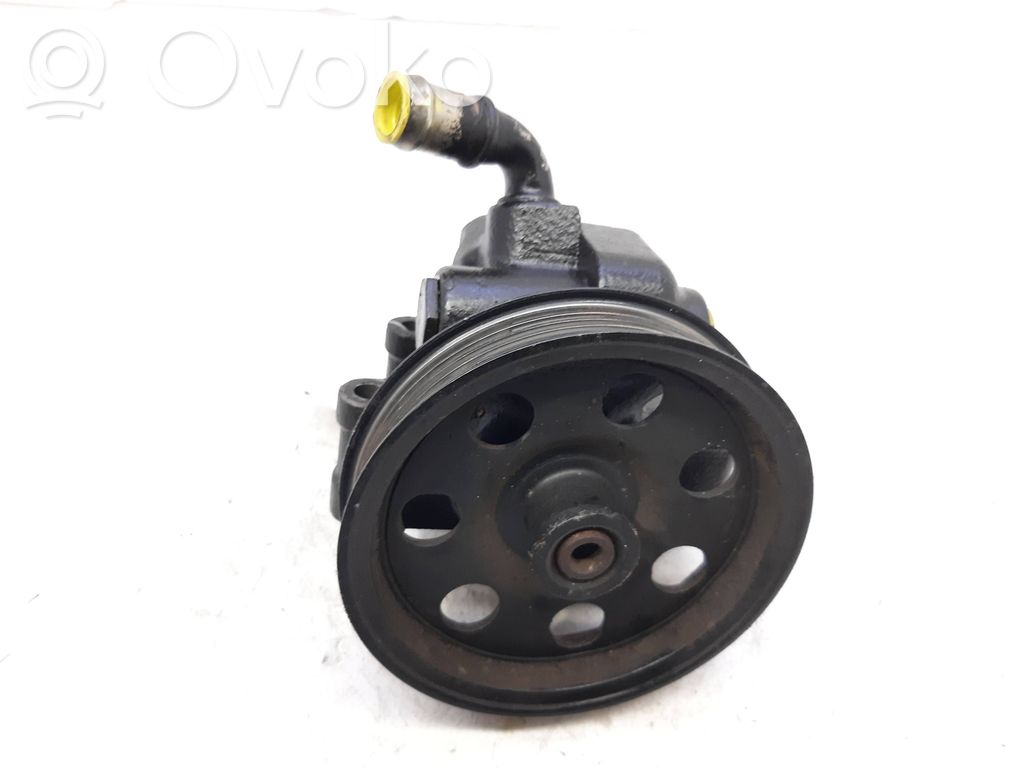 Ford Focus Power steering pump 