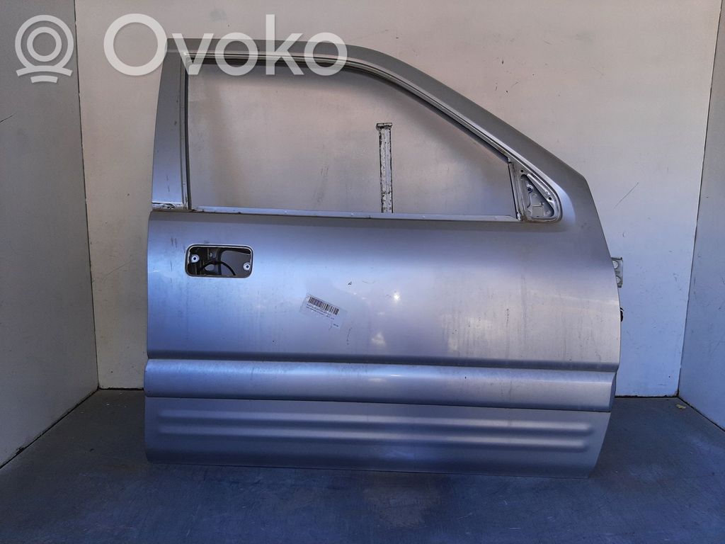 Opel Frontera B Puerta delantera 
