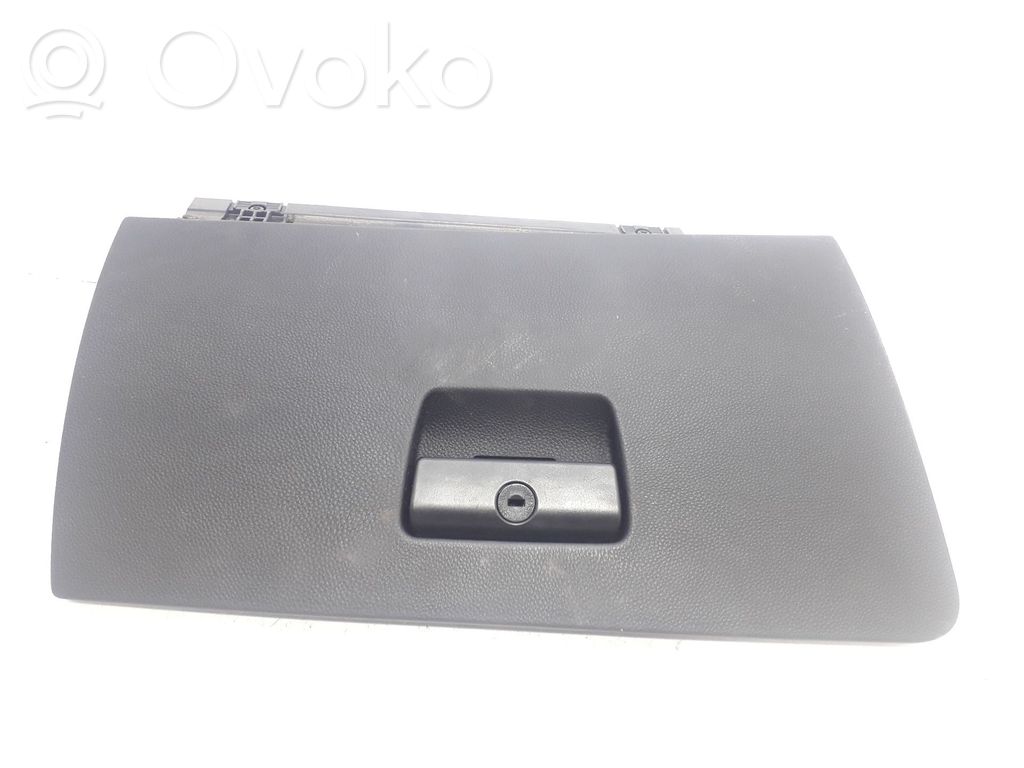 Guantera   51167120408