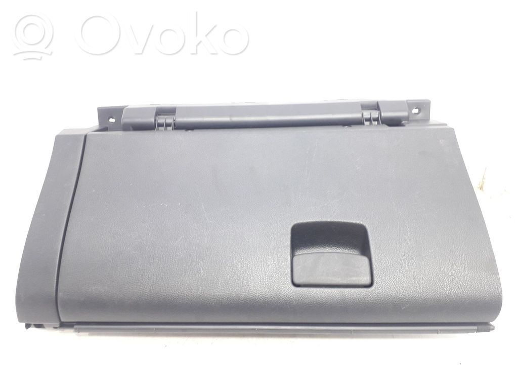 Subaru Outback (BS) Guantera 