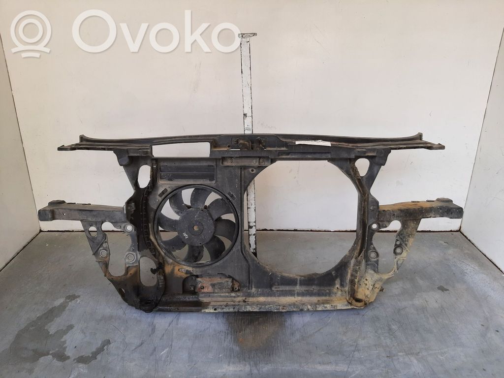 Audi A6 S6 C5 4B Radiatoru panelis 
