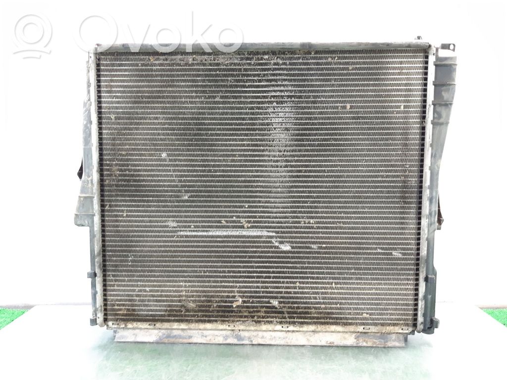 BMW 3 E90 E91 Dzesēšanas šķidruma radiators 