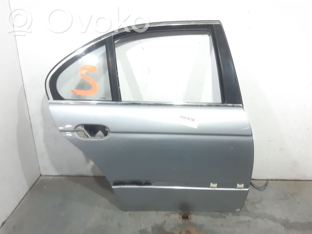 BMW 5 E39 Puerta trasera 