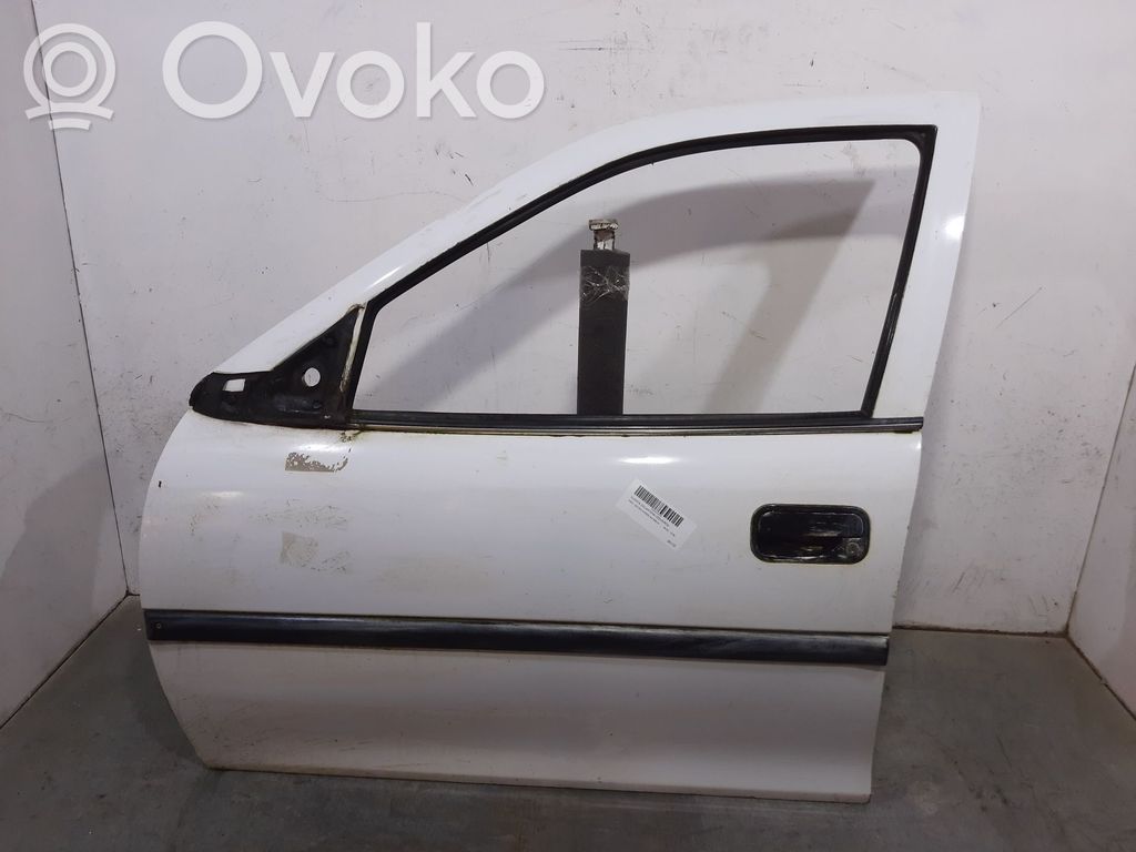 Opel Vectra B Durvis 