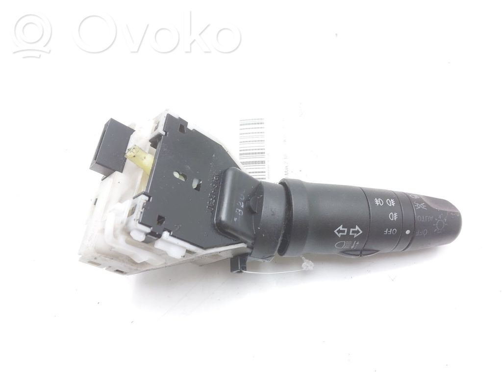 Nissan Note (E11) Interruttore luci 