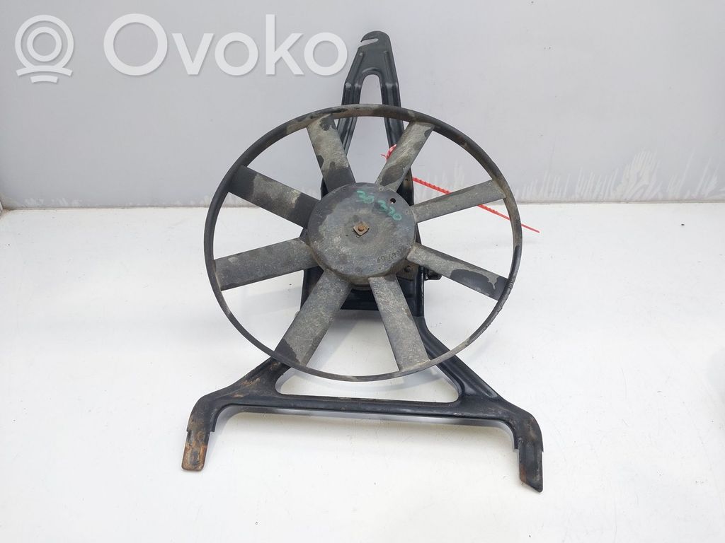 Peugeot 106 Elektryczny wentylator chłodnicy 