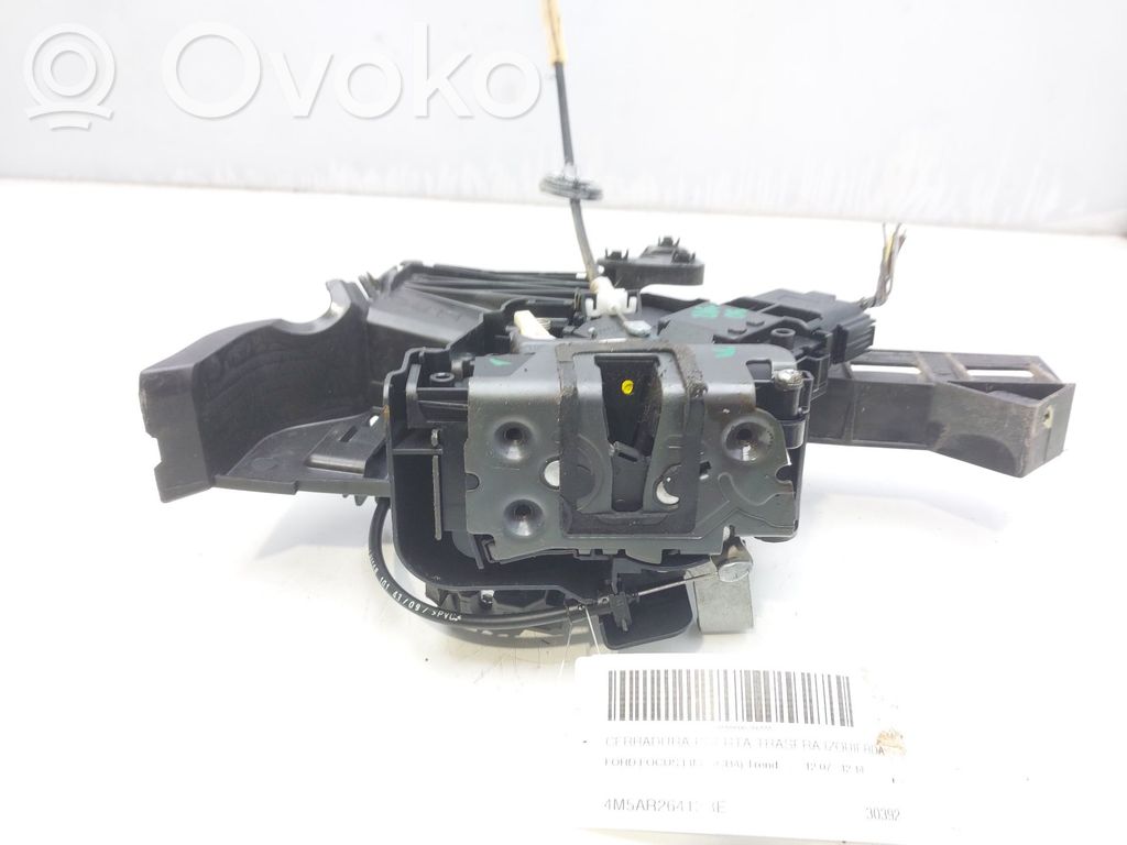 Ford Focus Takaoven lukko 