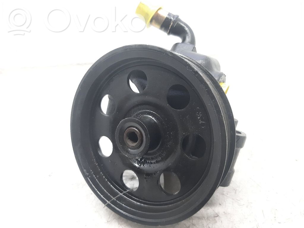 Ford Focus Pompa wspomagania 